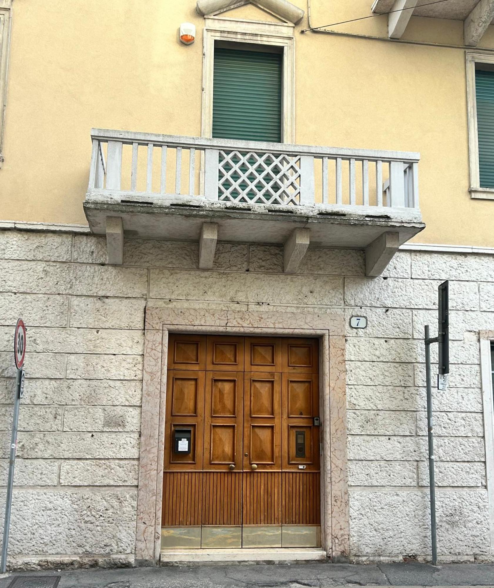 Tezone Seven Apartments Verona Exteriér fotografie
