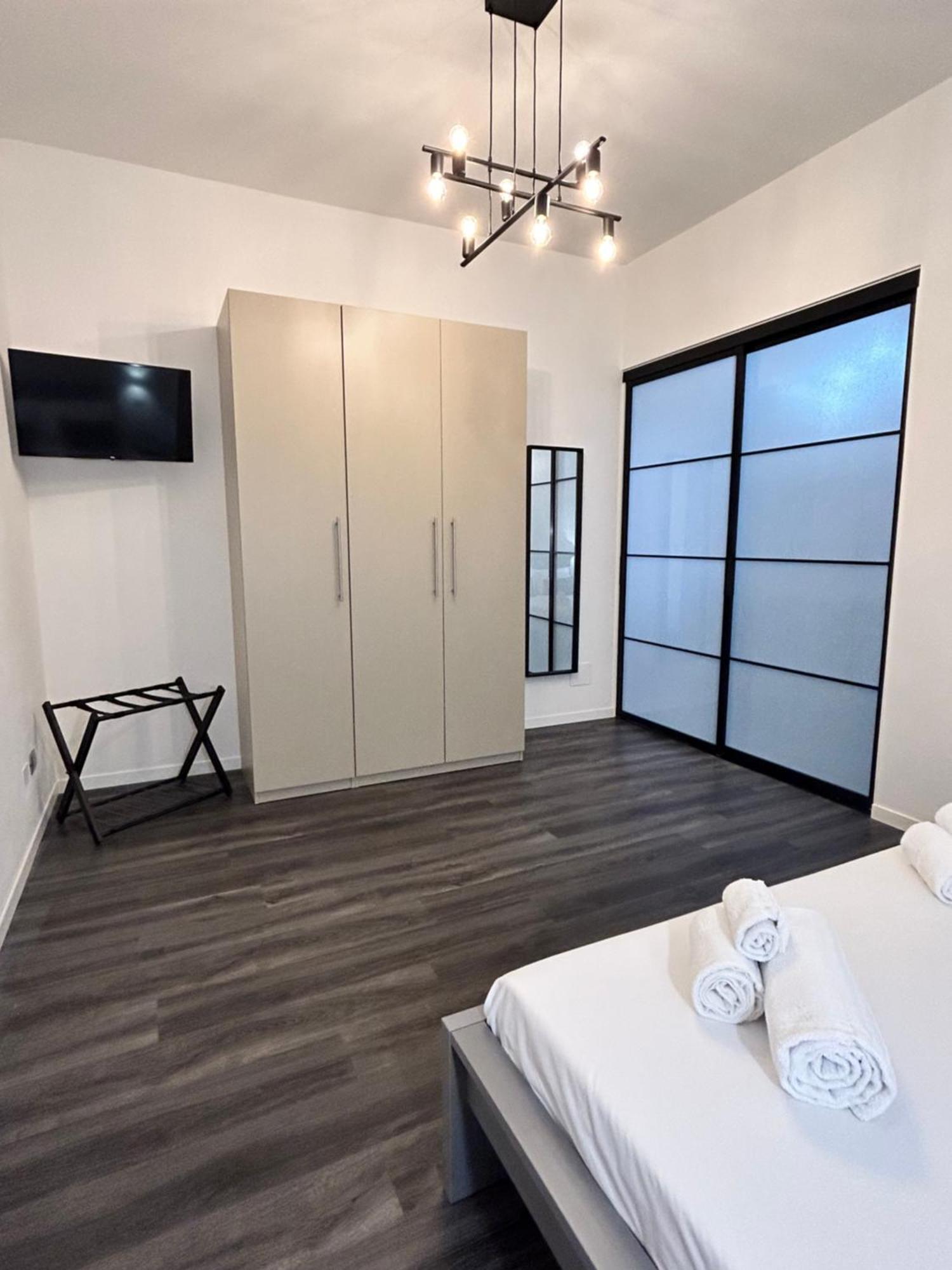 Tezone Seven Apartments Verona Exteriér fotografie