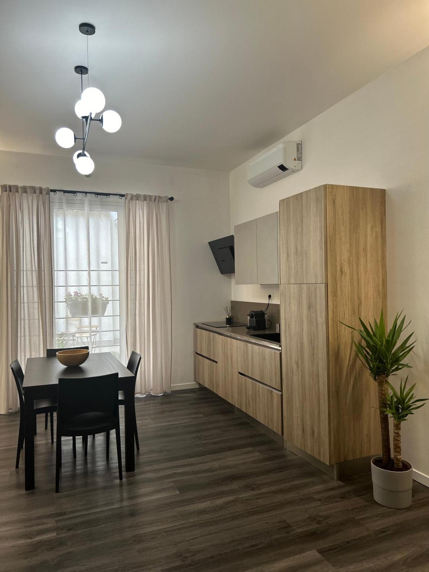 Tezone Seven Apartments Verona Exteriér fotografie