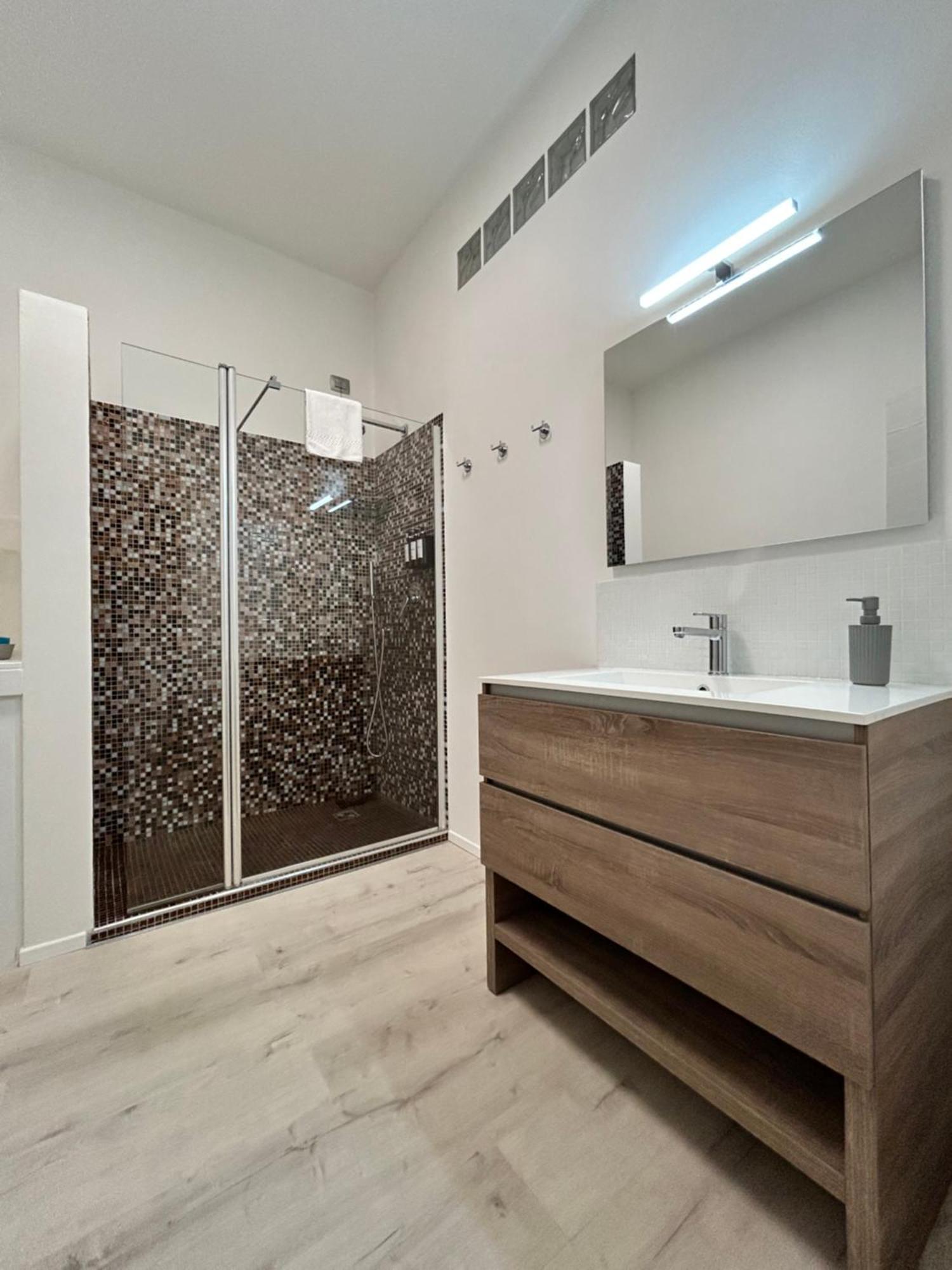 Tezone Seven Apartments Verona Exteriér fotografie
